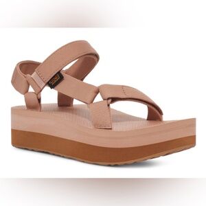 Teva FLATFORM UNIVERSAL SANDAL - WOMEN'S 7